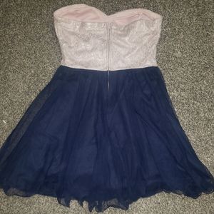 Junior dress size 7